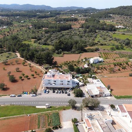 Ses Arcades Hotell Sant Joan De Labritja Eksteriør bilde