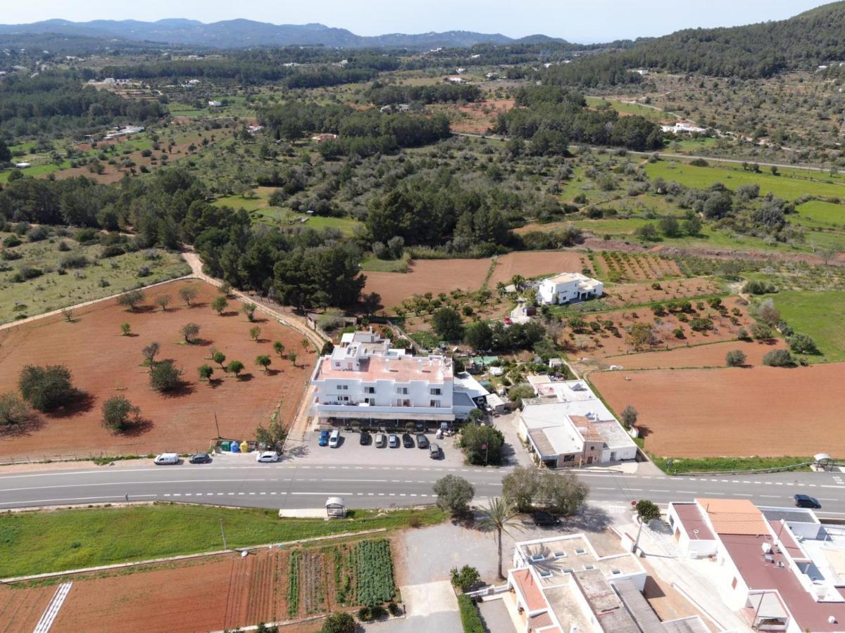 Ses Arcades Hotell Sant Joan De Labritja Eksteriør bilde